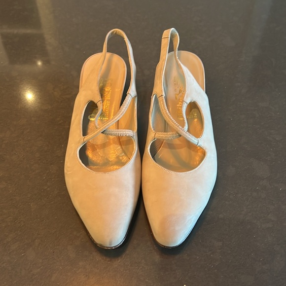 Salvatore Ferragamo Vintage Kitten Heel Almond Toe Strappy Leather Shoes - Picture 4 of 10